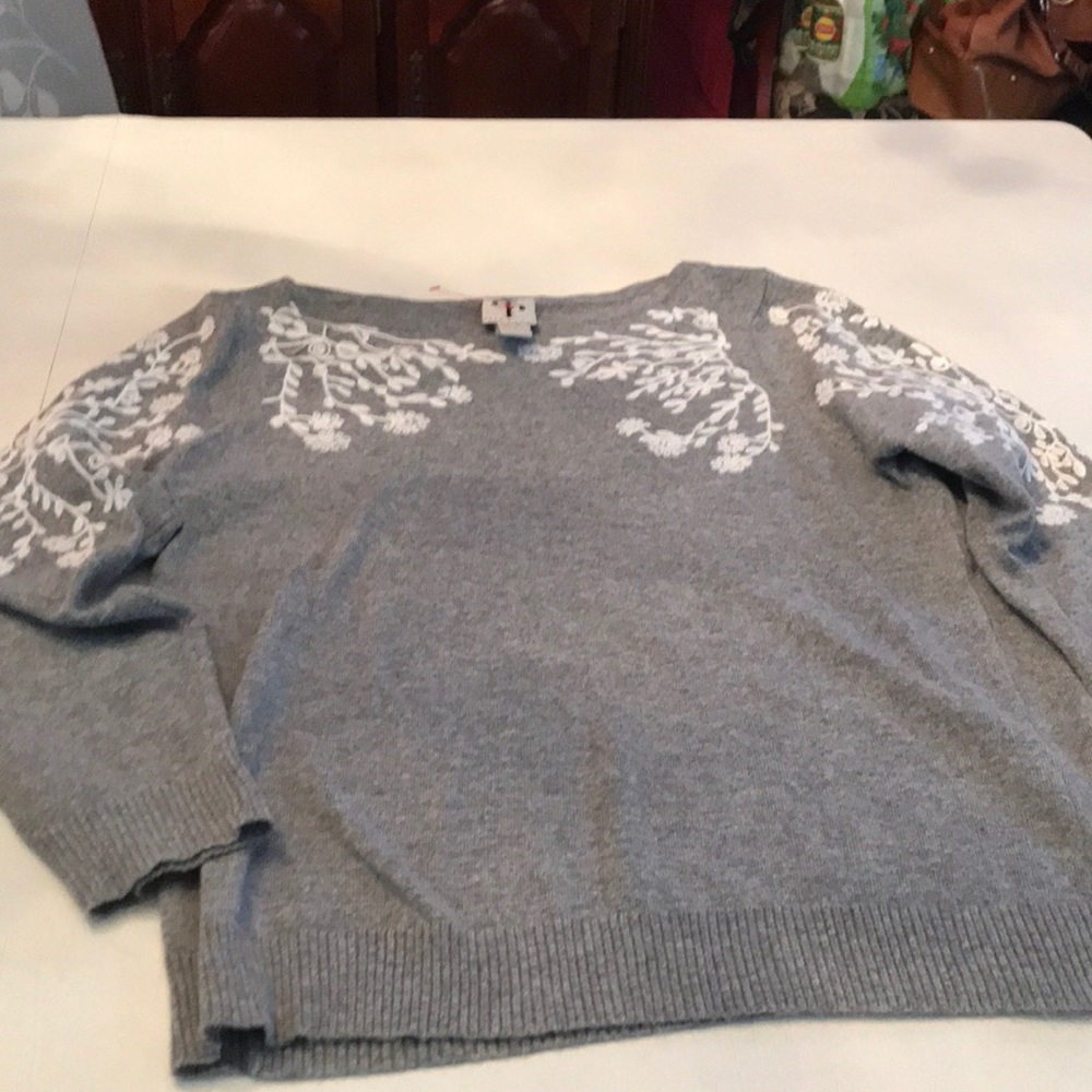 Rain and Rose gray and white embroidered sweater.